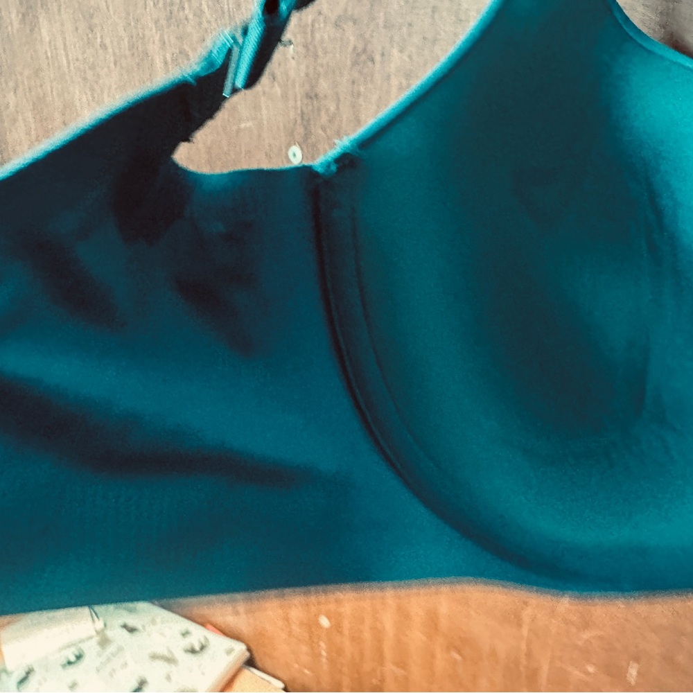 Cacique Teal Modern Luxe full coverage bra 34H
EUC worn 2x - Picture 8 of 11